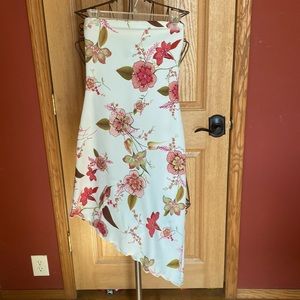 Strapless dress by Lipstick